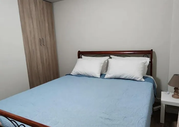 Colibri Nest * Polychrono